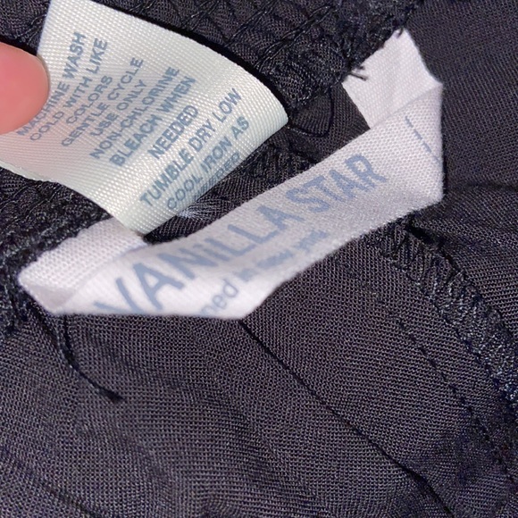 Flowy Soft Short Bundle - Picture 6 of 6